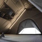 Taktält hårdskal CUMARU XP 135 svart på bil-tak